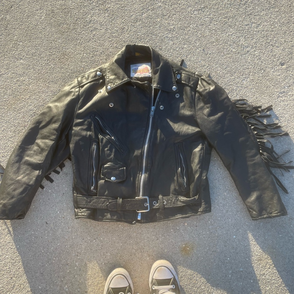 VINTAGE leather jacket!